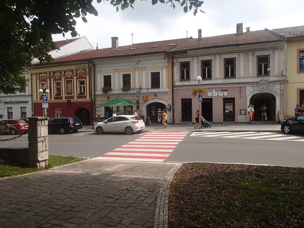 Penzion A Restauracia U Jelena Stará ľubovňa Buitenkant foto