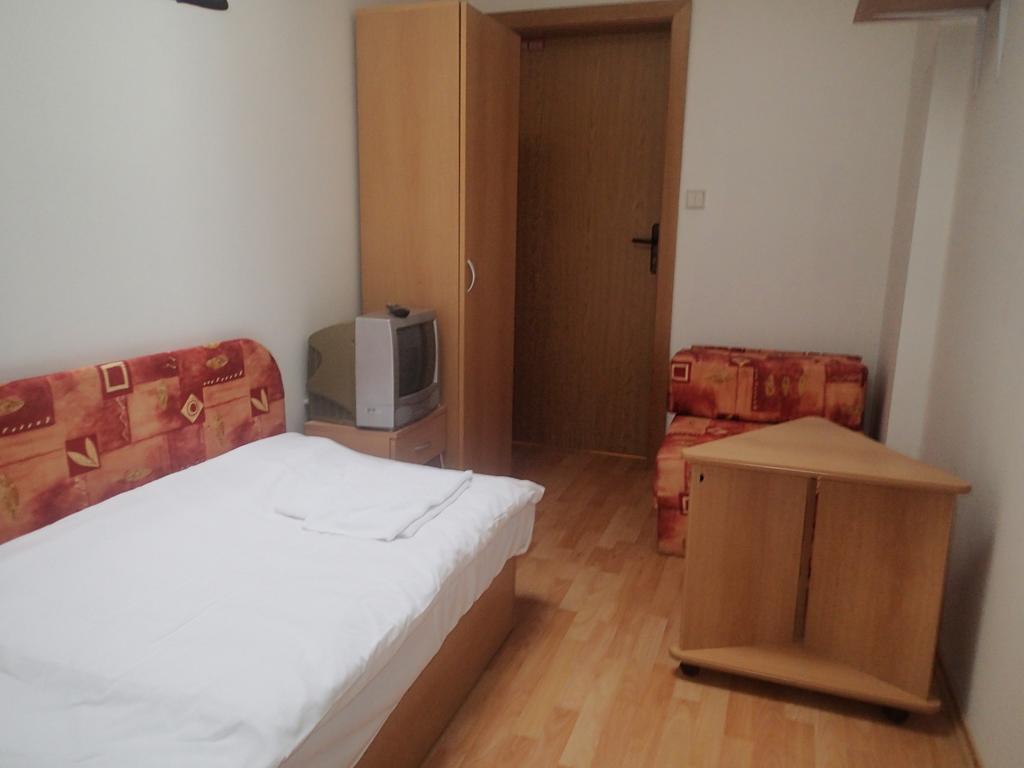 Penzion A Restauracia U Jelena Stará ľubovňa Kamer foto